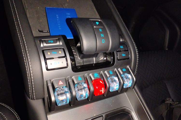 Used Formula Leopard Titanium 3 2025 501 km Four-Wheel Drive Drone Edition
