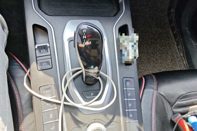 Used Wey VV6 2021 2.0T Two-Wheel Drive Smart Protection+
