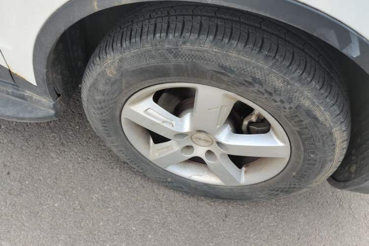 Used Zotye Domy X5 2017 Value Edition 1.6L Manual Fashion Model Right Front Wheel Hub