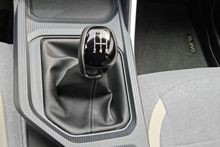 Used Geely Auto Emgrand 2025 4th Generation 1.5L Manual – Dragon Edition