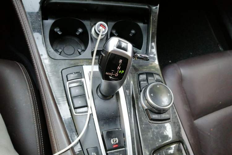 Used BMW 5 Series 2014 525Li Luxury Design Package Gear Lever