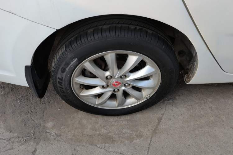 Used Changan Alsvin V7 2016 1.6L Manual LeShang Model China V Standard