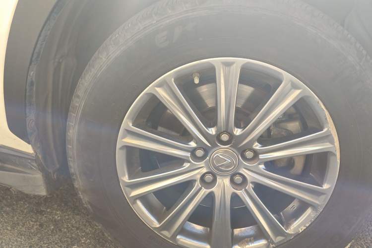 Used Lexus NX 2015 200 Front-Wheel Drive X-Trail SE Edition
