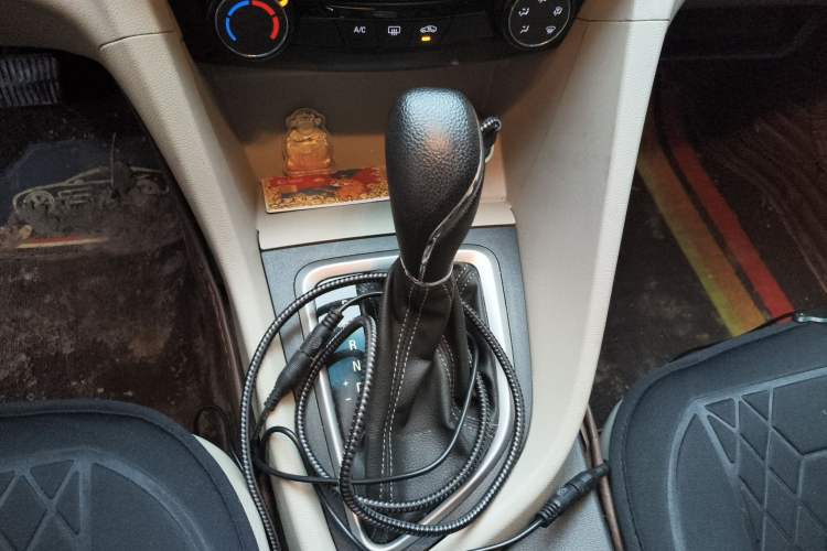 Used Buick GT 2021 Exemplar 1.5L Automatic Elite Version Gear Lever