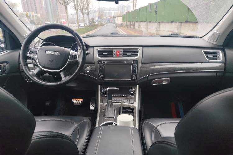 Used Haval H8 2015 2.0T Two-Wheel Drive Comfort Version
