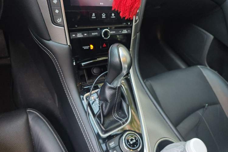 Used Infiniti Q50L 2016 2.0T Ambition Edition
