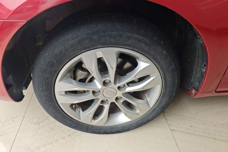 Used Geely Auto Emgrand 2016 Sedan 1.5L CVT Upward Version