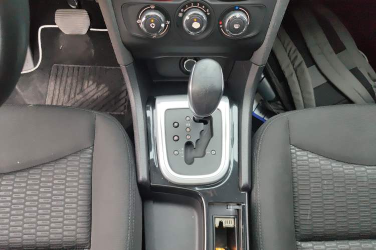 Used Citroen C4L 2015 1.2T Automatic Luxury Edition