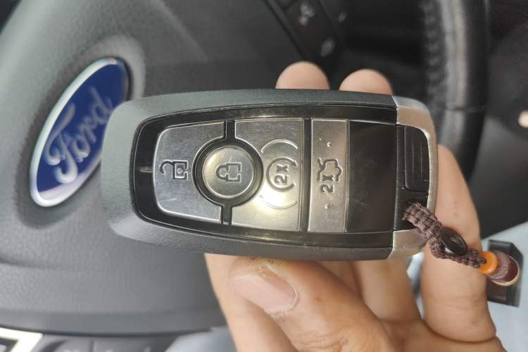 Used Ford Mondeo 2017 2.0L HEV Zhihao Model
