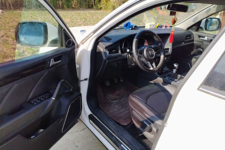 Used Zotye T600 2016 Sports Edition 1.5T Manual Luxury Model
