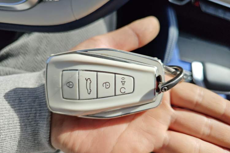 Used Geely Auto Monjaro L 2022 1.5T Leishen Hi·F Plug-in Hybrid Super Xun Vehicle Key