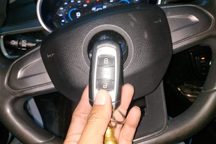 Used Livan Maple 60s 2022 Easy-to-Replace Version Lithium Iron Phosphate
