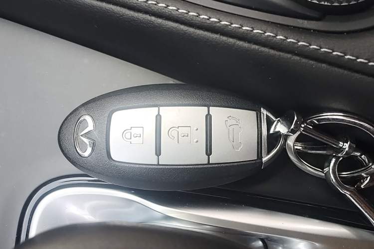 Used Infiniti QX50 2018 2.0T Four-Wheel Drive Luxury Edition
