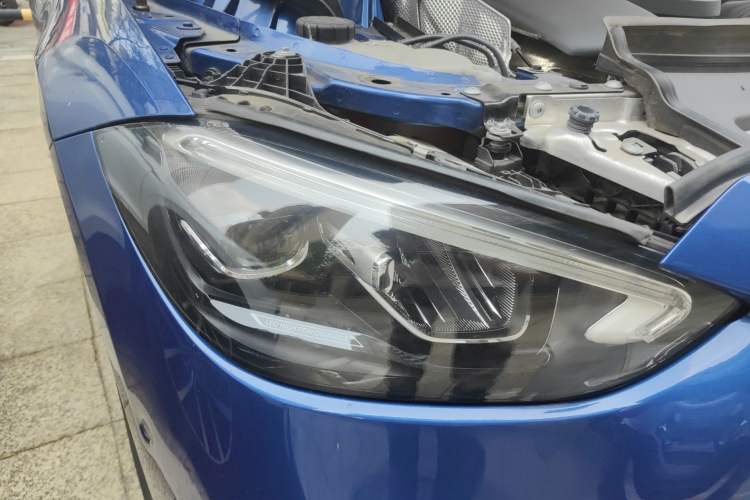 Used Mercedes-Benz C-Class 2022 Restyled C 260 L Sport Edition Right Front Headlight