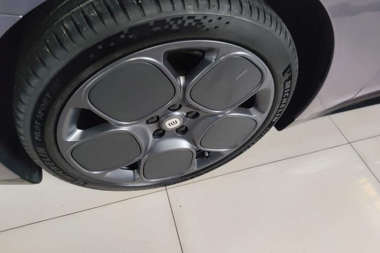 Used Xiaomi Auto SU7 2024 Rear-Drive Ultra-Long Range Advanced Pro-Level Intelligent Driving Version
