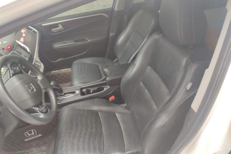 Used Honda Jade 2014 1.8L CVT Luxury Edition 5 seats Left Front Seat