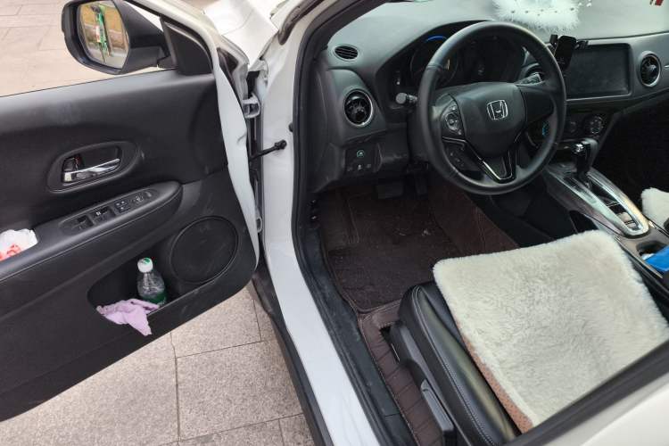 Used Honda XR-V 2021 1.5L CVT Comfort Version Driver Seat