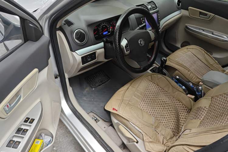 Used CHANGAN Alsvin V5 2012 1.5L Manual Dream Edition Driver Seat