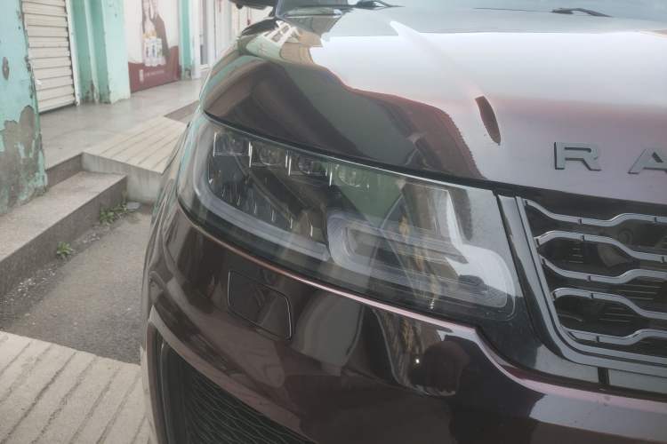 Used Land Rover Range Sport 2014 3.0 SC V6 HSE Right Front Headlight