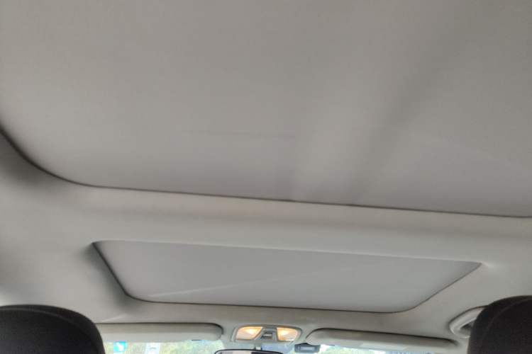 Used Kia K5 2014 2.0L Automatic LUXURY
