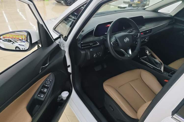 Used Buick GL6 2021 323T Mild Hybrid Connect Luxury Model Interior 3