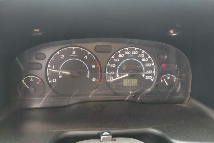 Used JMC Transit 2017 2.8T Commercial Version Short Wheelbase Low-Roof 6/7/8-Seater JX493 Instrument Cluster