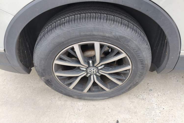 Used Volkswagen Tiguan L 2018 Facelift 330TSI Automatic Two-Wheel Drive Luxury Edition