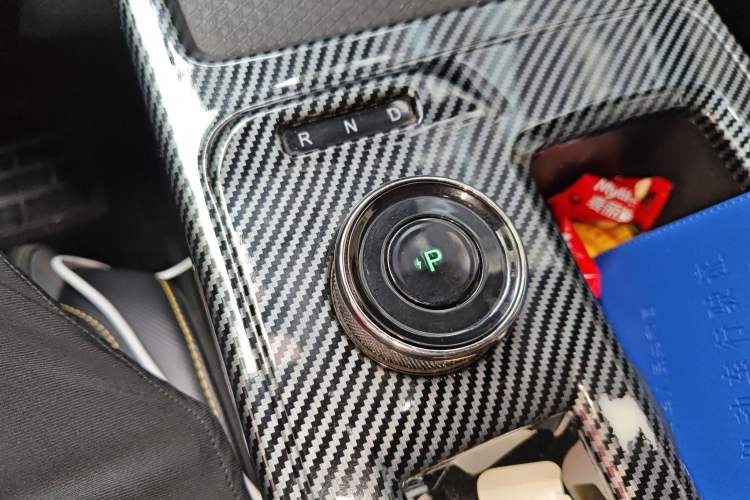 Used AION Y 2022 70 Tech Edition Lithium Iron Phosphate