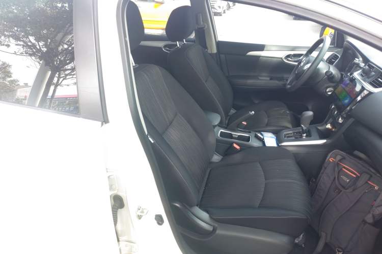 Used Nissan Sylphy 2024 Restyled Version 2 Classic 1.6XE CVT Comfort Edition Right Front Seat