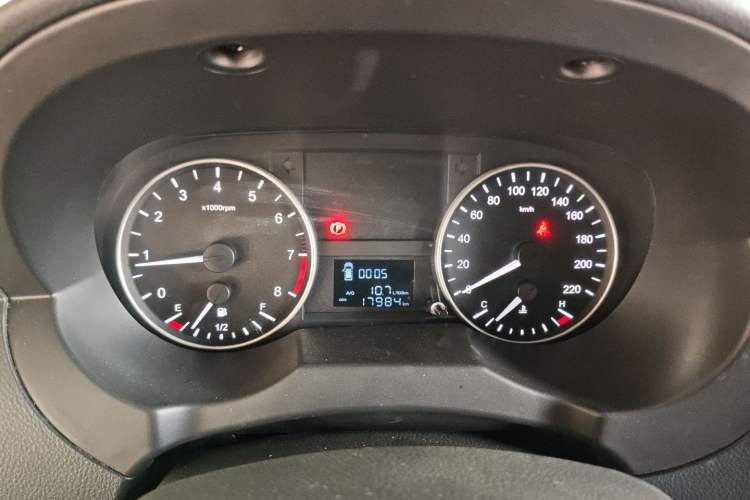 Used JAC Refine M3 2023 PLUS 1.5T 5/7-seat Classic Edition Instrument Cluster