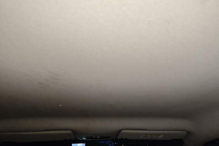 Used Volkswagen Jetta 2015 1.6L Automatic Fashion Model Headliner