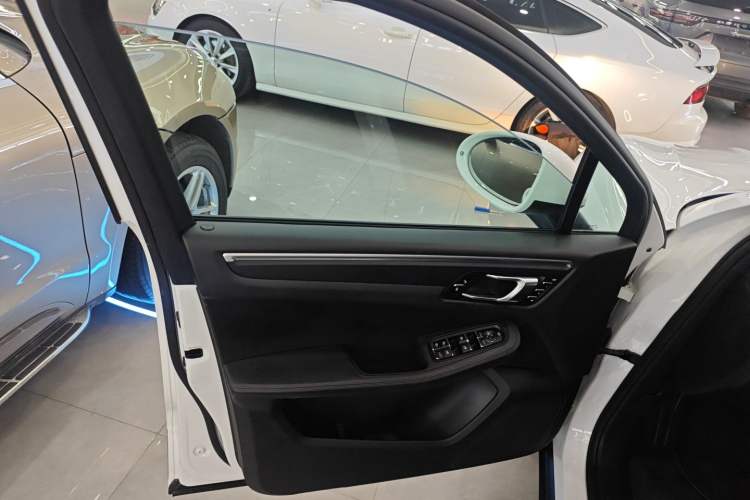 Used Porsche Macan 2017 Macan 2.0T