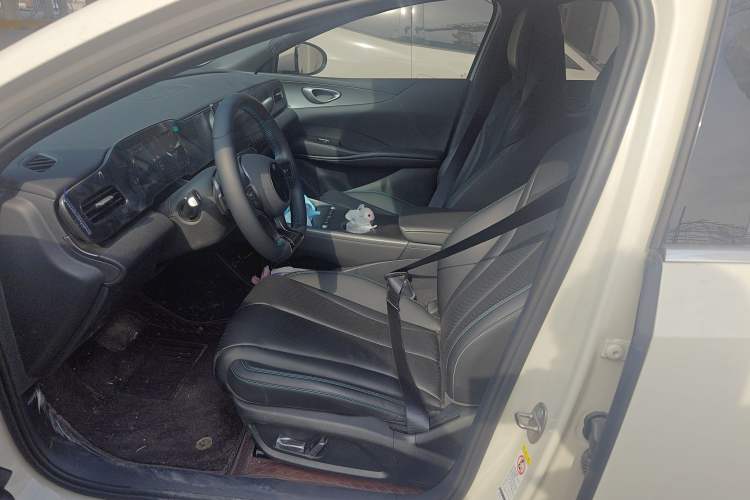 Used BYD Seal 06 New Energy 2025 EV 545KM Premium Edition Left Front Seat
