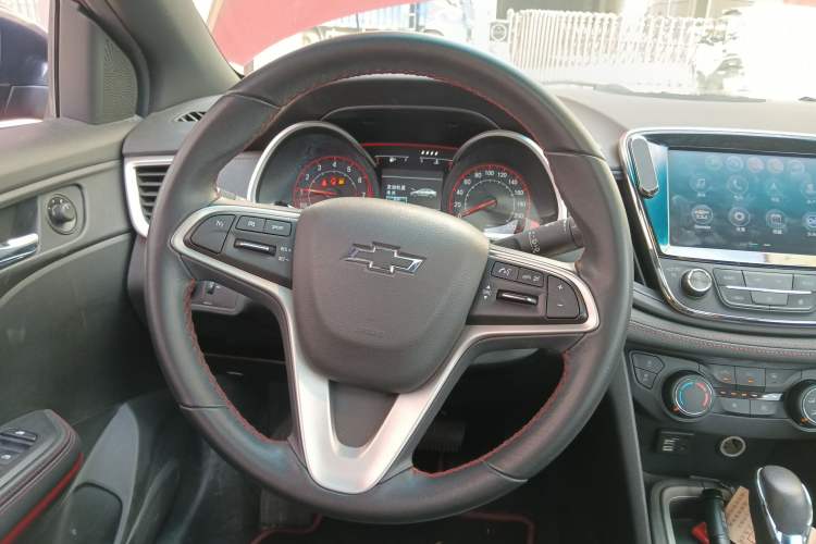 Used Chevrolet Monza 2019 RS 330T Automatic Comfort Edition China VI Standard Steering Wheel
