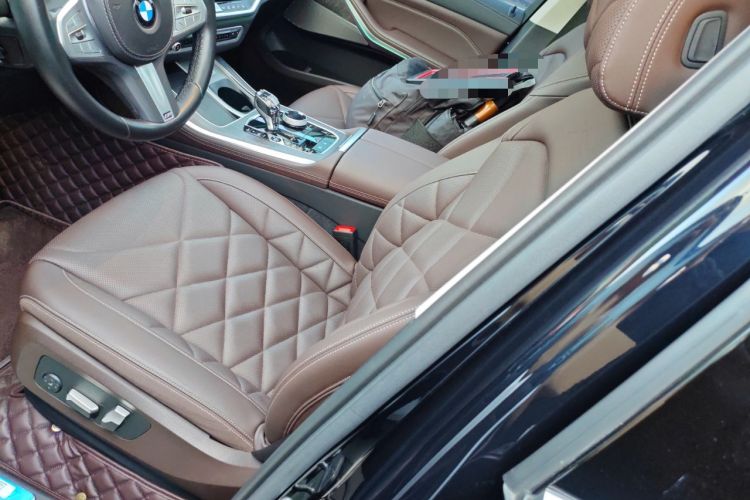 Used BMW X5 2022 Restyled xDrive 30Li Luxury Version M Sport Package