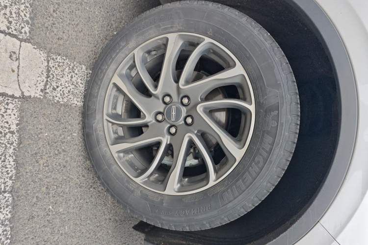 Used Lincoln Corsair 2020 2.0T Two-Wheel Drive Luxury Edition
