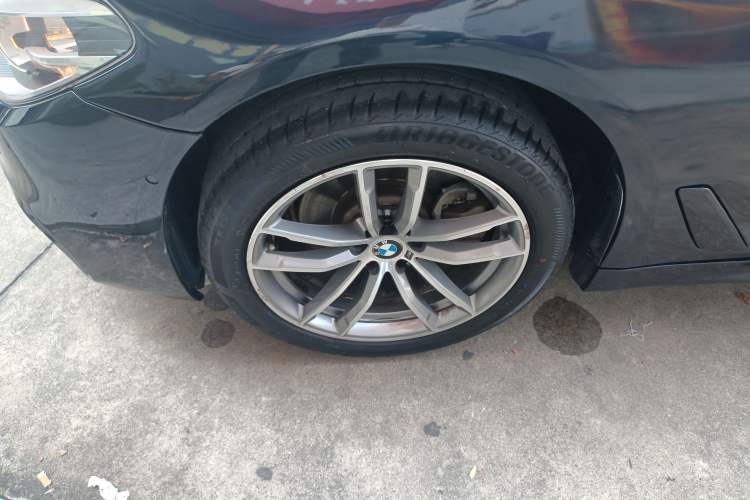 Used BMW 5 Series 2019 525Li M Sport Package