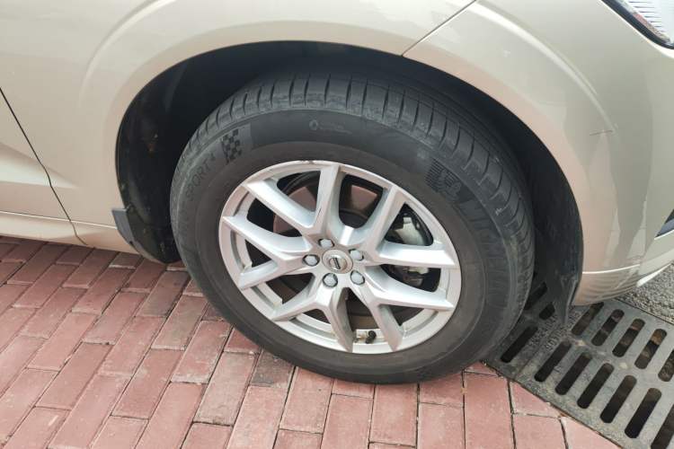 Used Volvo XC60 2019 T5 4x4 Smart Edition China V Standard Exterior 7