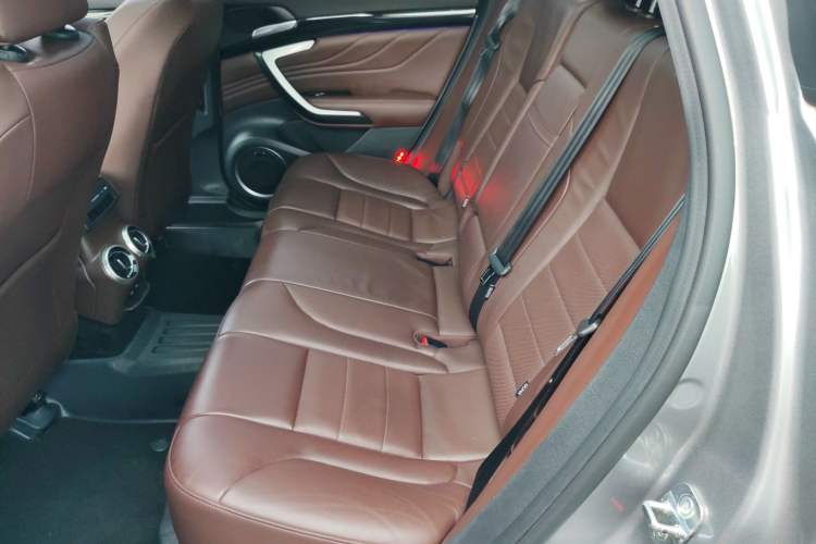 Used Wey VV7 2017 2.0T Flagship Model
