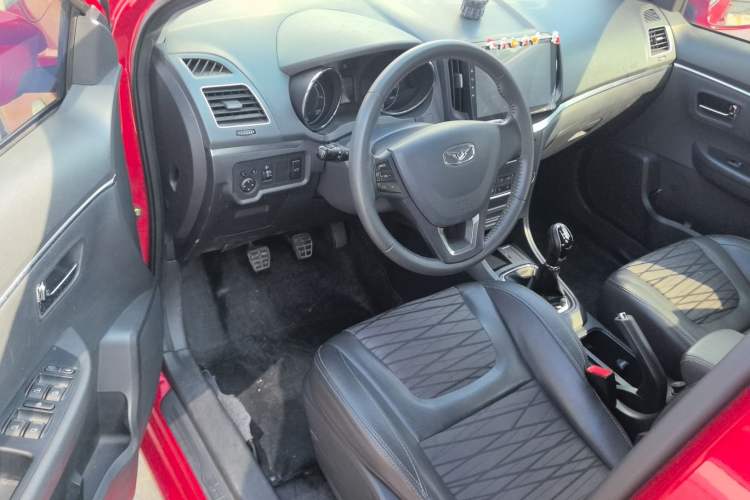 Used Cowin E3 2018 1.5L Manual Luxury Model
