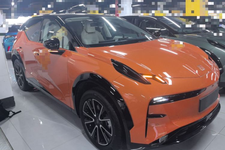 Used Zeekr X 2025 5-Seater Long-Range Version Front Right 45 Deg