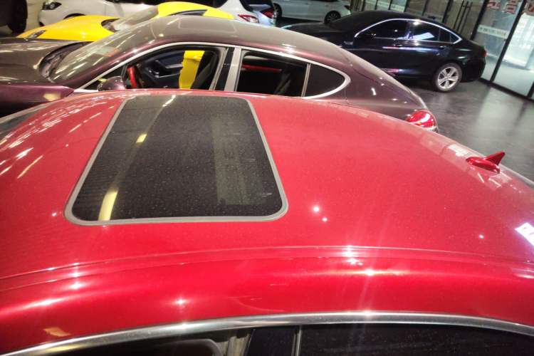 Used Maserati Ghibli 2014 3.0T Standard Edition Roof