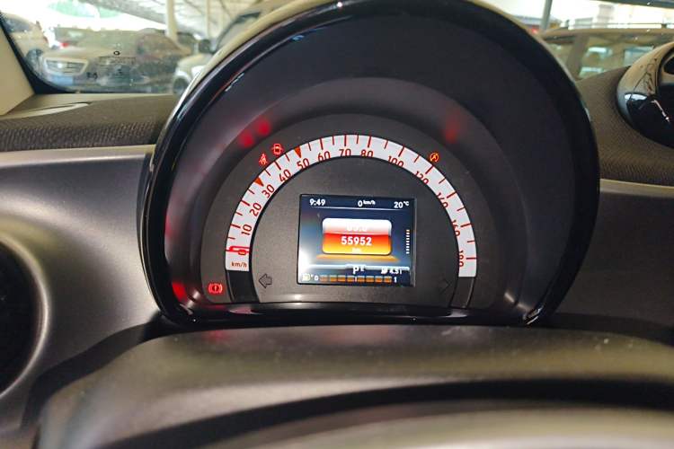 Used smart fortwo 2015 1.0L 52 kW Hardtop Passion Edition Instrument Cluster