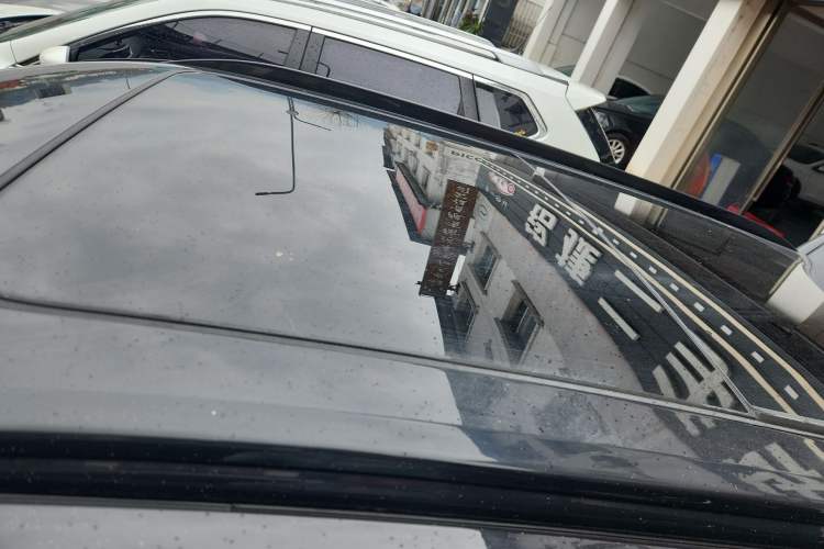 Used Wey VV7 2017 2.0T Ultra-Luxury Version
