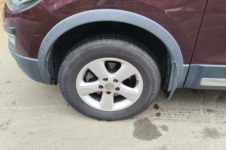 Used Haima S5 2015 1.6L Manual Luxury Model with Sunroof
