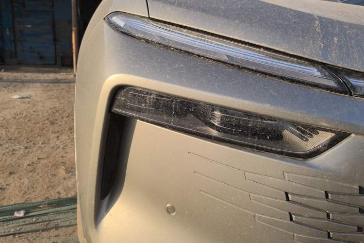 Used Wey Mocha New Energy 2024 Hi4 Four-Wheel Drive Long-Range Version Right Front Headlight