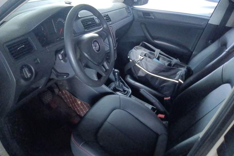 Used Volkswagen Santana 2018 1.5L Automatic Fashion Edition