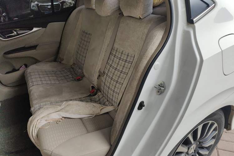 Used Honda Crider 2013 1.8L automatic luxury edition