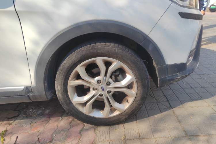 Used Karry K60  Right Front Wheel Hub