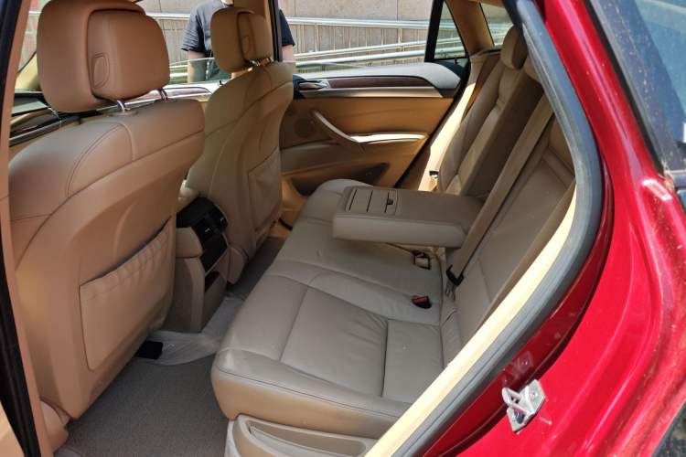 Used BMW X6 2011 xDrive35i Left Rear Seat